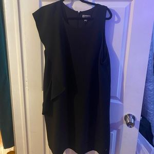 1 shoulder ruffle dress